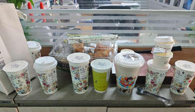 冬日暖阳，奶茶先行！